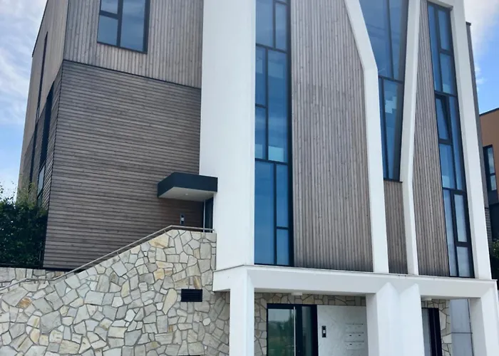 & Golf Penati * Sajdikove Humence